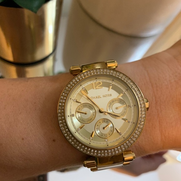 Michael Kors gold watch - Picture 5 of 5